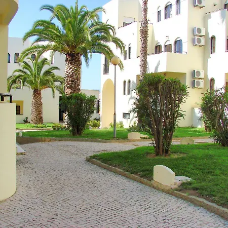 Apart Otel Clube Alvorferias 3*