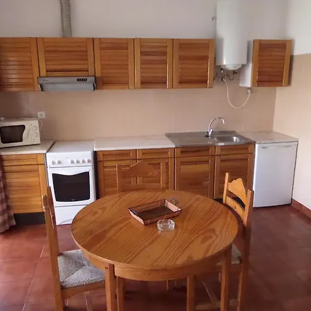 Clube Alvorferias Aparthotel 3*